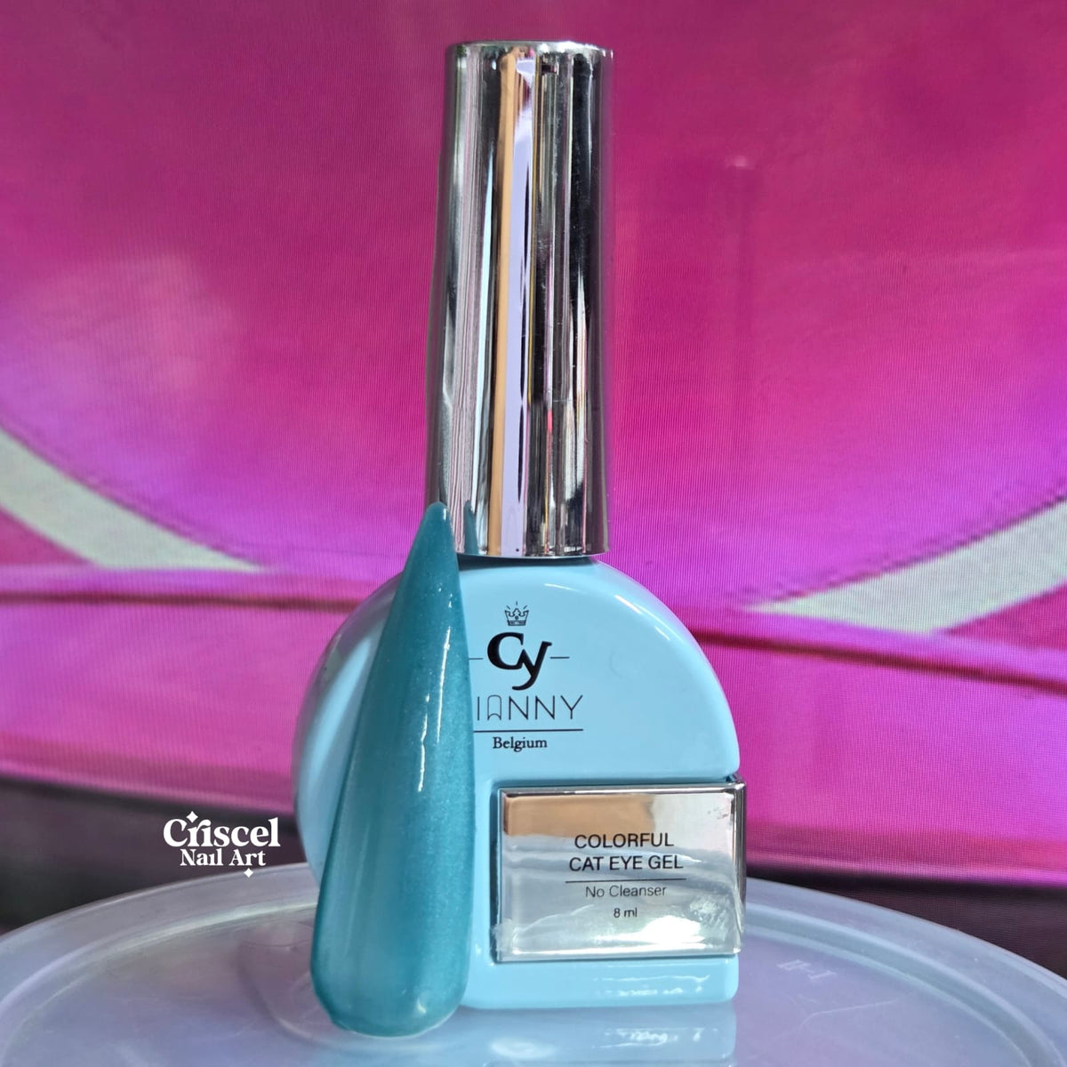 OJO DE GATO EN LA MARCA CIANNY